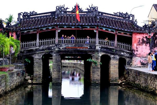 Đặt vé đoàn Vietjet đi Chu Lai